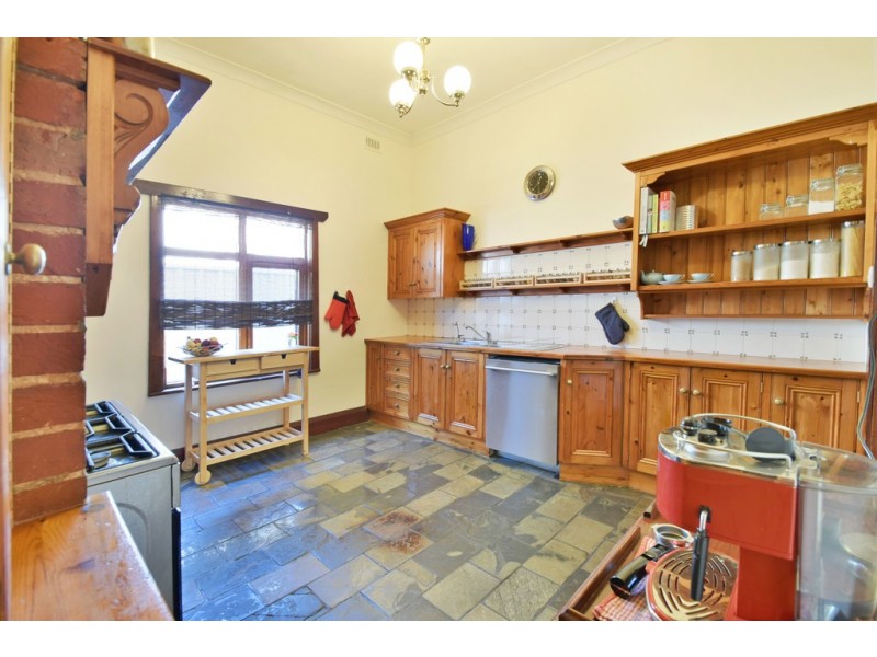 4 Harvey Street, Marleston SA 5033