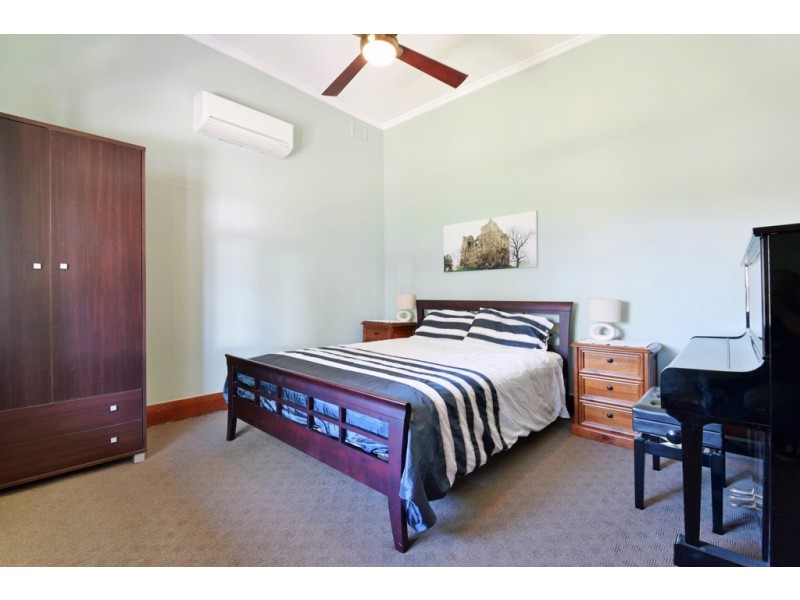 4 Harvey Street, Marleston SA 5033