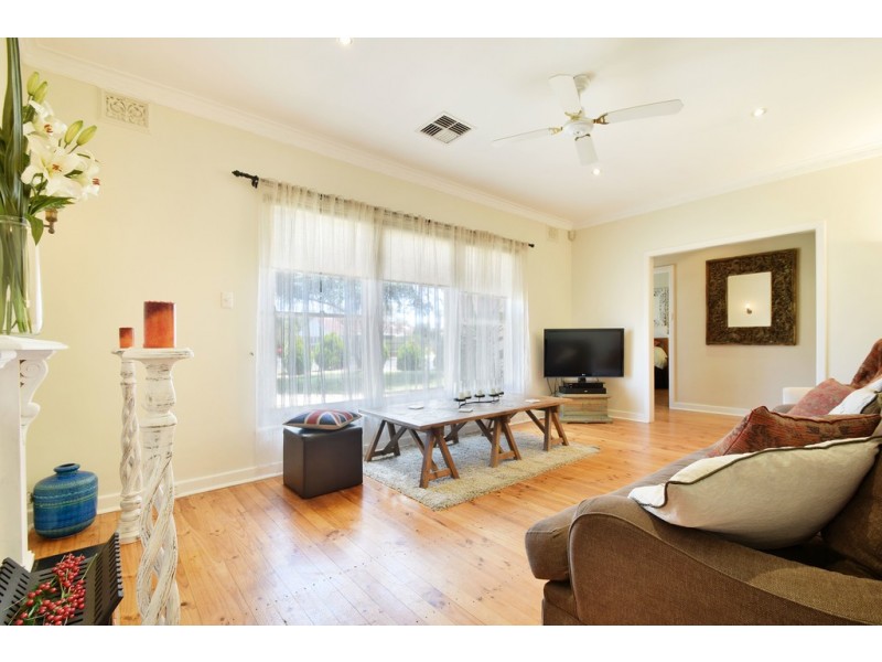 1 Sylvia Court, Somerton Park SA 5044