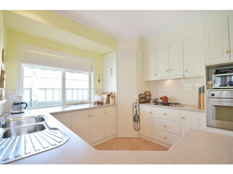 30 Allworth Drive, Happy Valley SA 5159