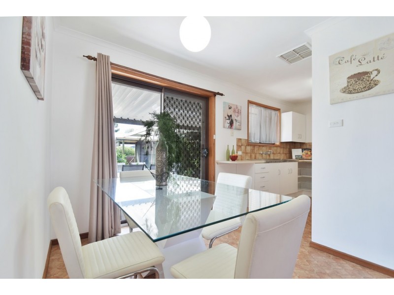 3 Lutana Court, Morphett Vale SA 5162