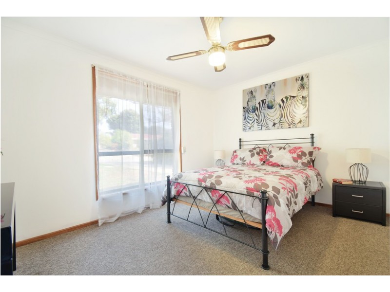 3 Lutana Court, Morphett Vale SA 5162