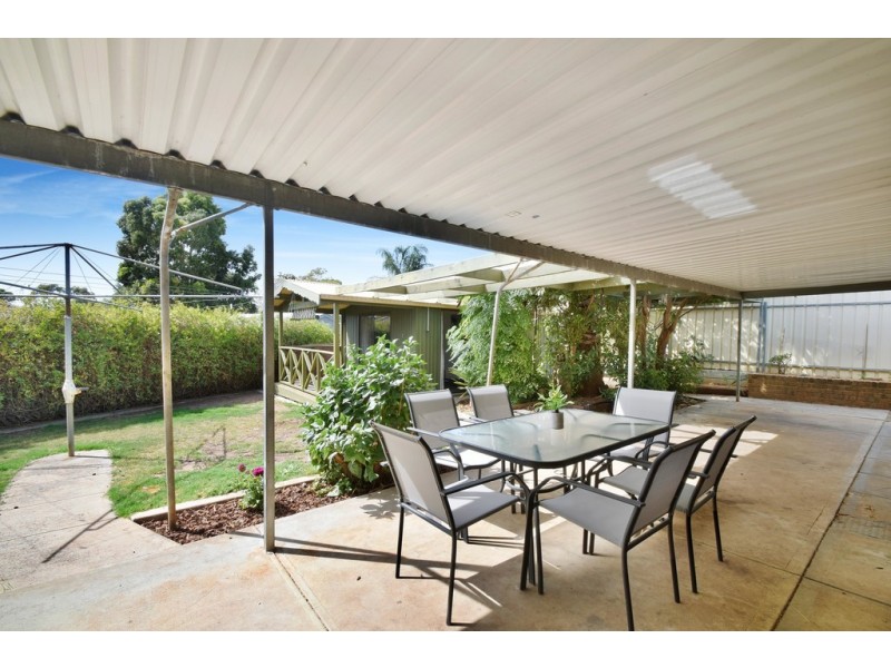 3 Lutana Court, Morphett Vale SA 5162