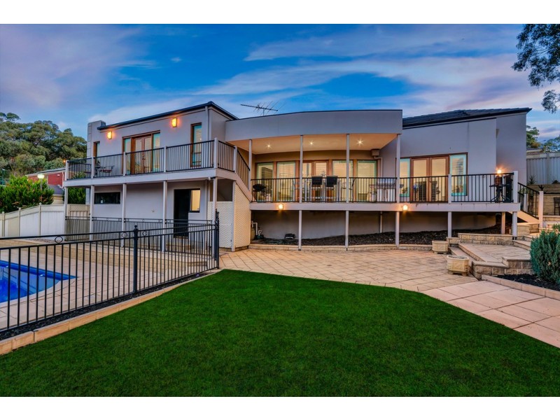 107 Glendale Avenue, Flagstaff Hill SA 5159