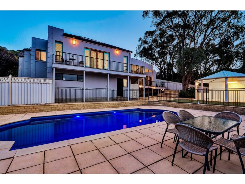 107 Glendale Avenue, Flagstaff Hill SA 5159