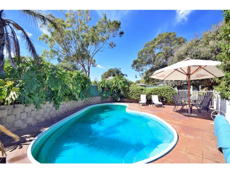 21 Pedro Avenue, Morphett Vale SA 5162