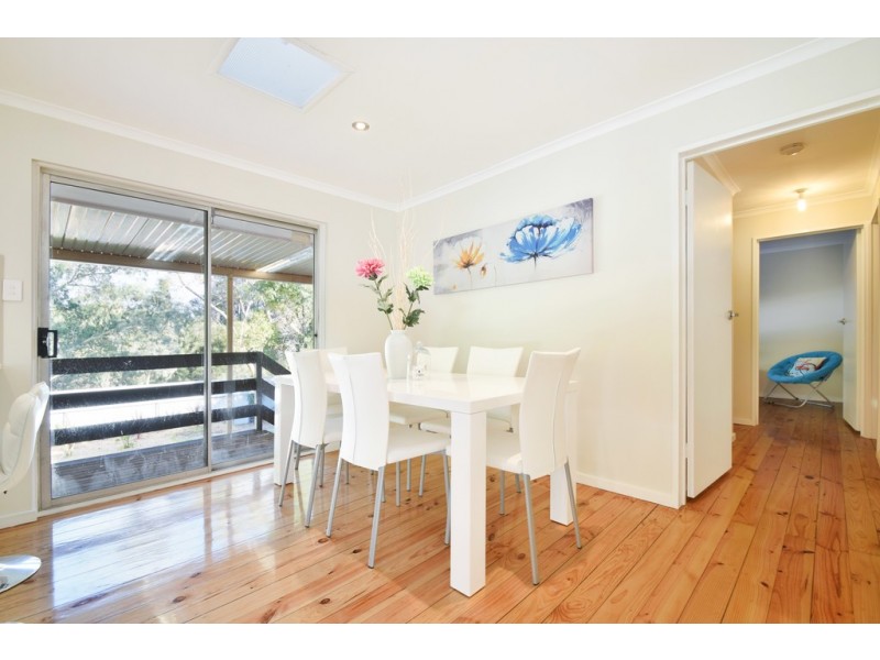 94 Carbenet Drive, Hackham SA 5163