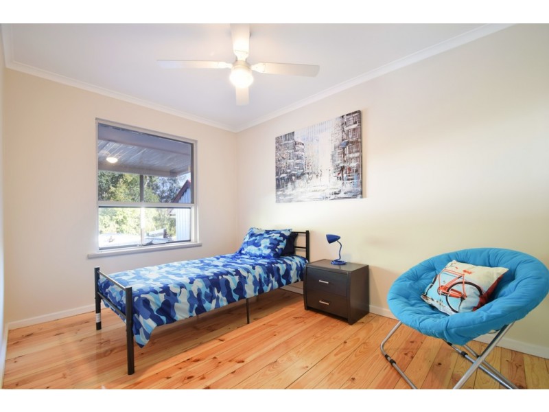 94 Carbenet Drive, Hackham SA 5163