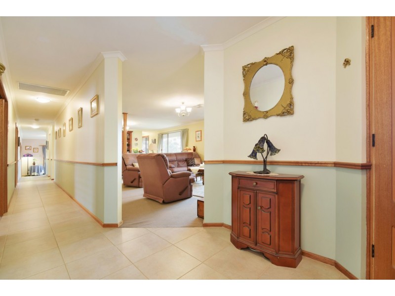 17 Panache Ct, Sheidow Park SA 5158