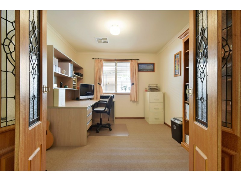 17 Panache Ct, Sheidow Park SA 5158