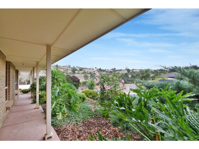 17 Panache Ct, Sheidow Park SA 5158