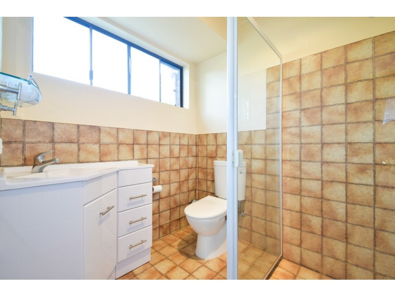 1 Seaview Drive, Happy Valley SA 5159