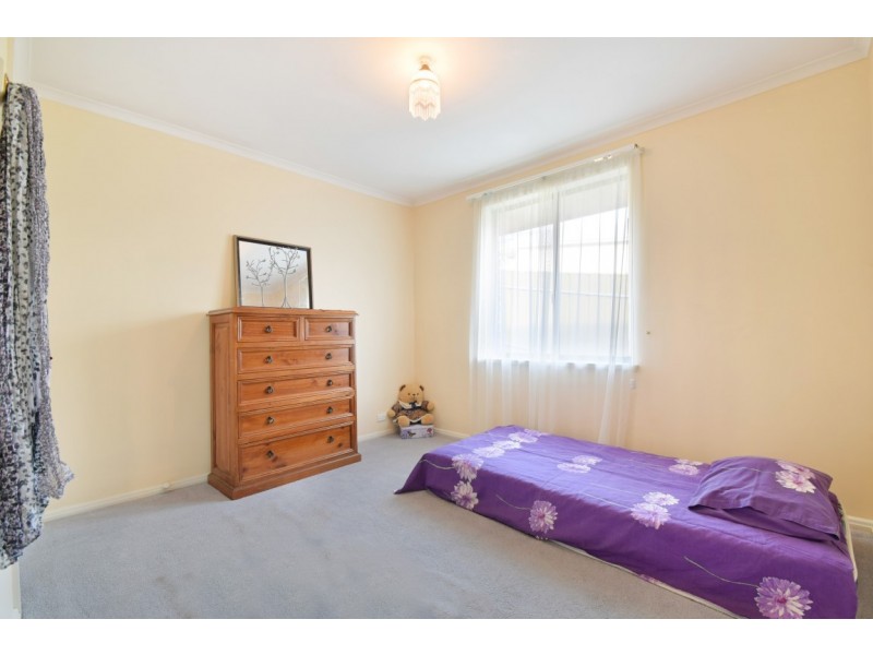 1 Seaview Drive, Happy Valley SA 5159