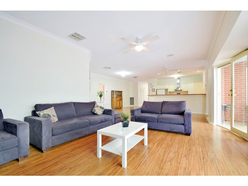 2 Peppermint Grove, Aberfoyle Park SA 5159