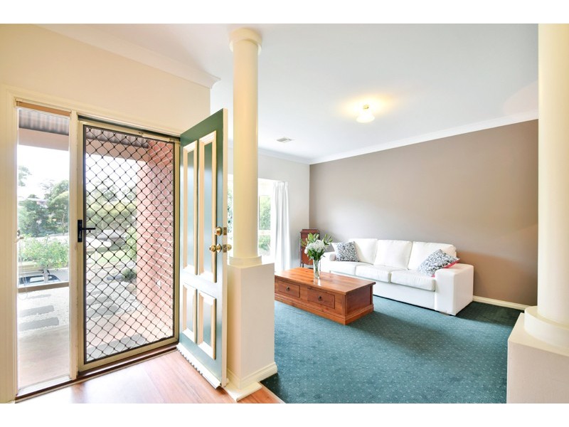 2 Peppermint Grove, Aberfoyle Park SA 5159