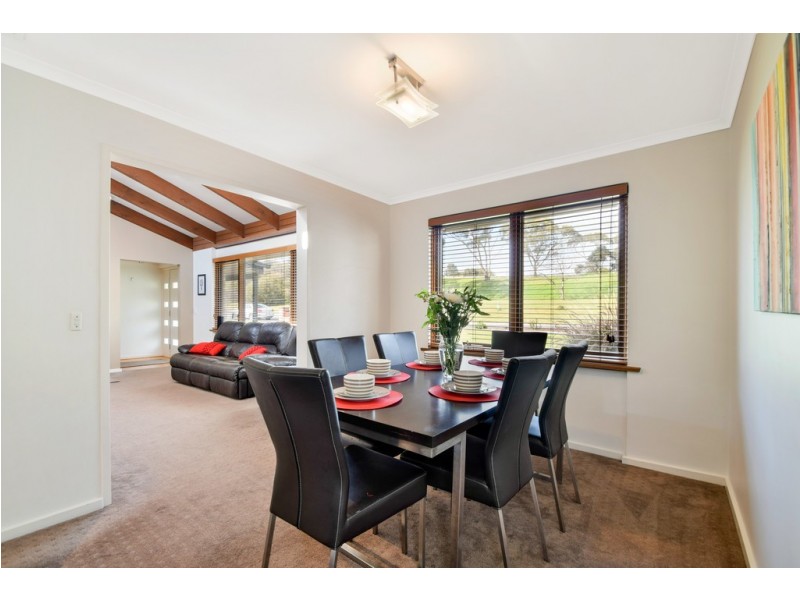 38 Columbia Crescent, Hallett Cove SA 5158
