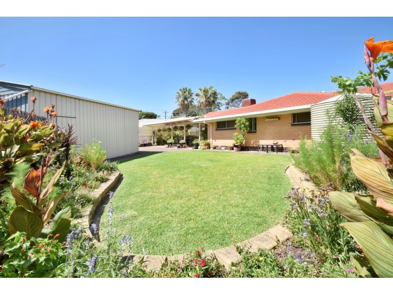 29 Hinkley Road, Morphett Vale SA 5162