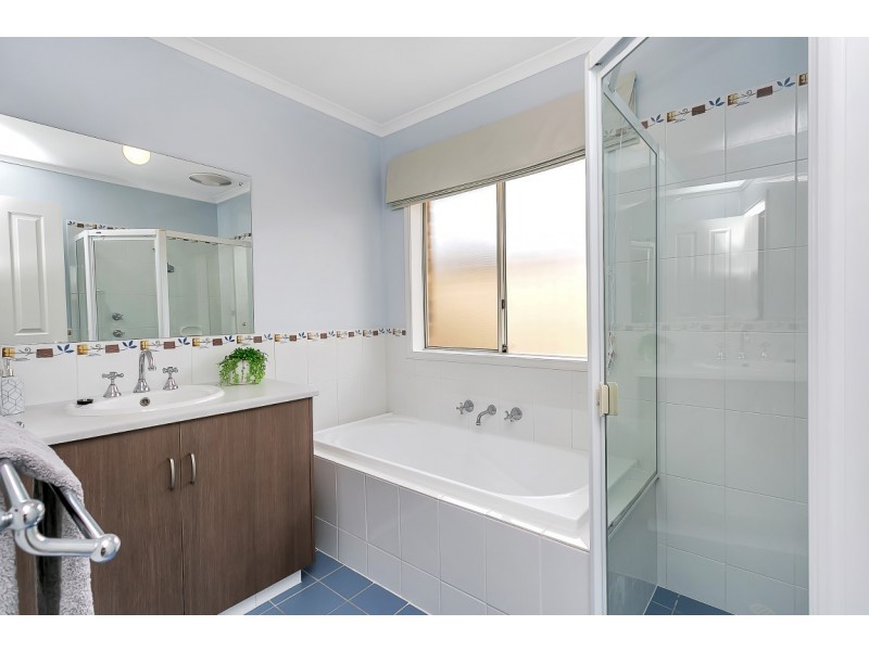 27 Kipsy Street, Aldinga Beach SA 5173