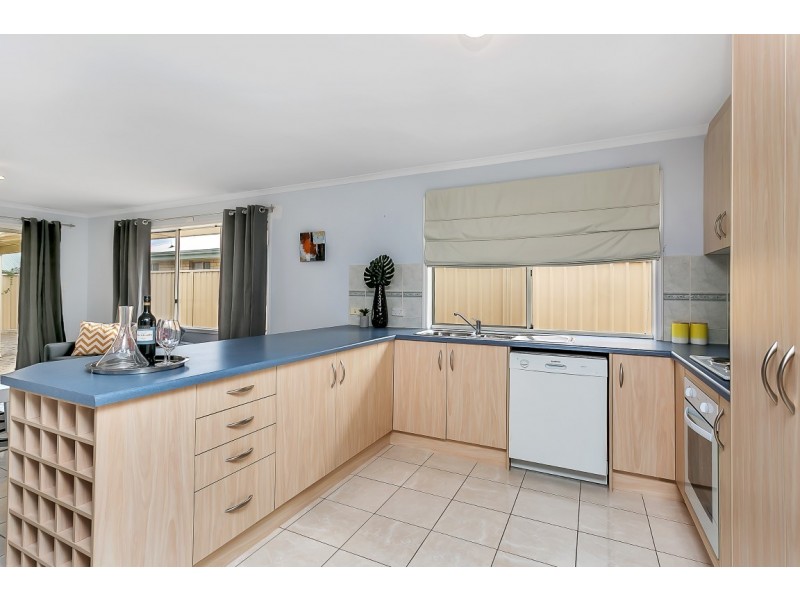 27 Kipsy Street, Aldinga Beach SA 5173