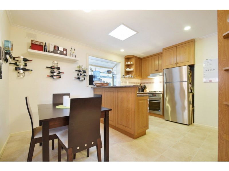 2 Eurunderee Avenue, Seacombe Gardens SA 5047