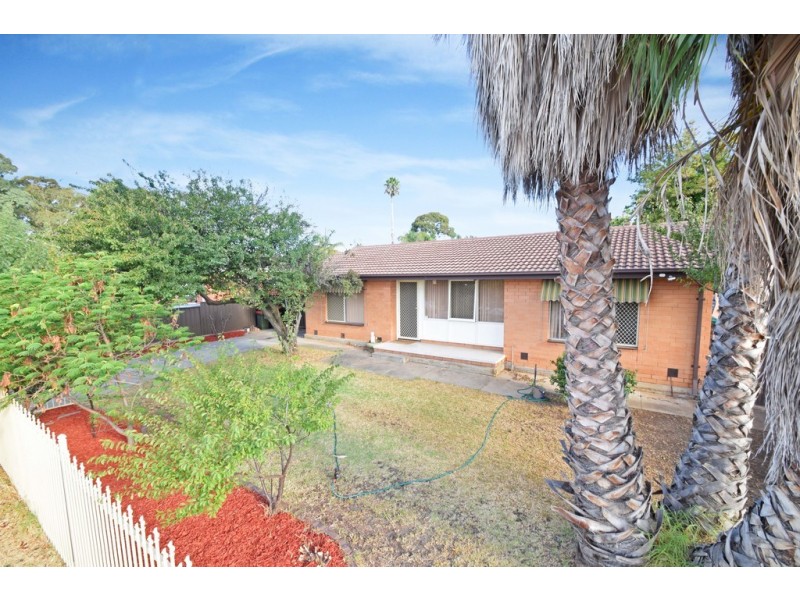 2 Eurunderee Avenue, Seacombe Gardens SA 5047