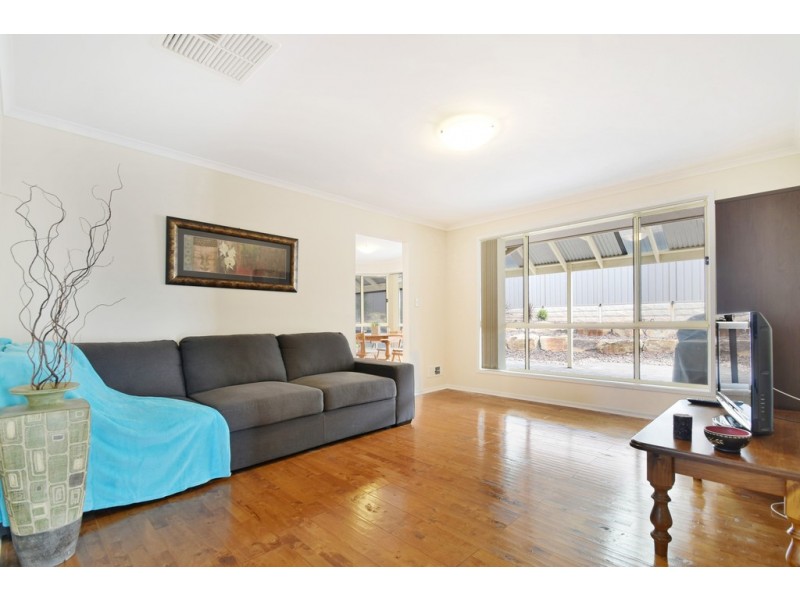 13 Sameden Drive, Noarlunga Downs SA 5168