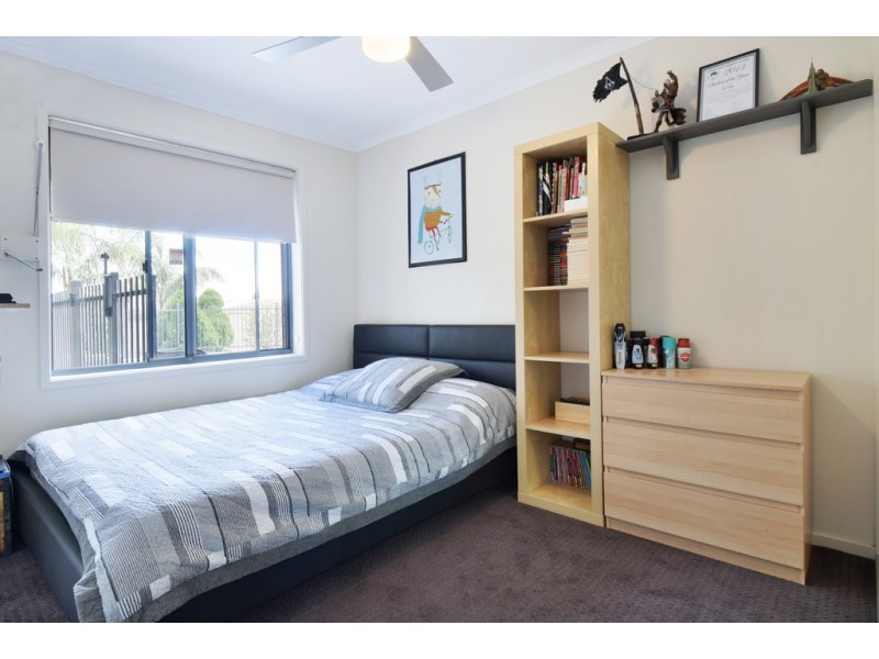 3 Walford Drive, Onkaparinga Hills SA 5163