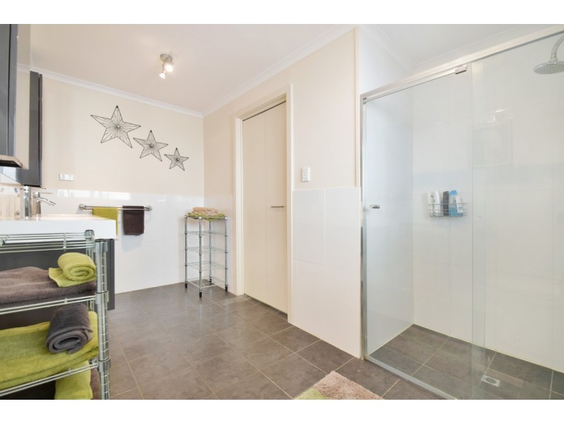 3 Walford Drive, Onkaparinga Hills SA 5163
