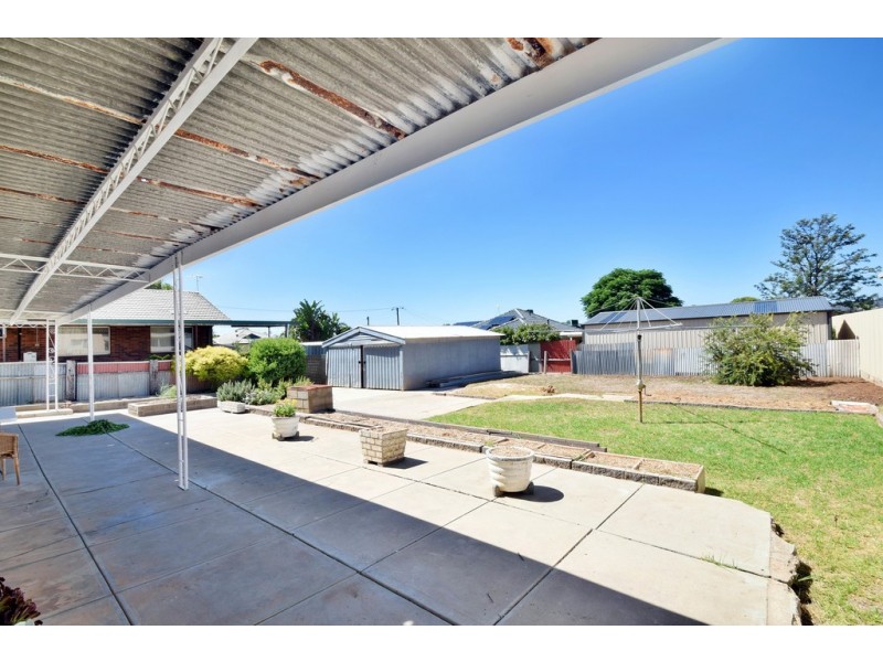 6 Wilson Avenue, Morphett Vale SA 5162