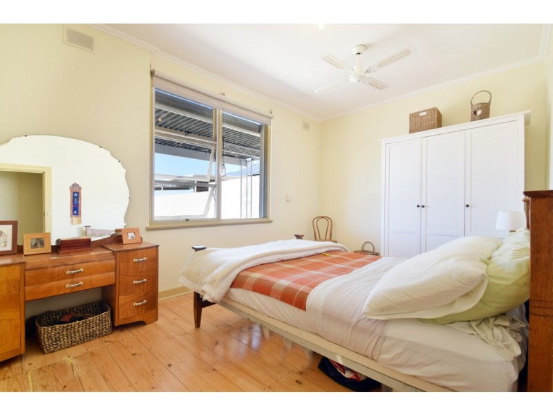 6 Wilson Avenue, Morphett Vale SA 5162