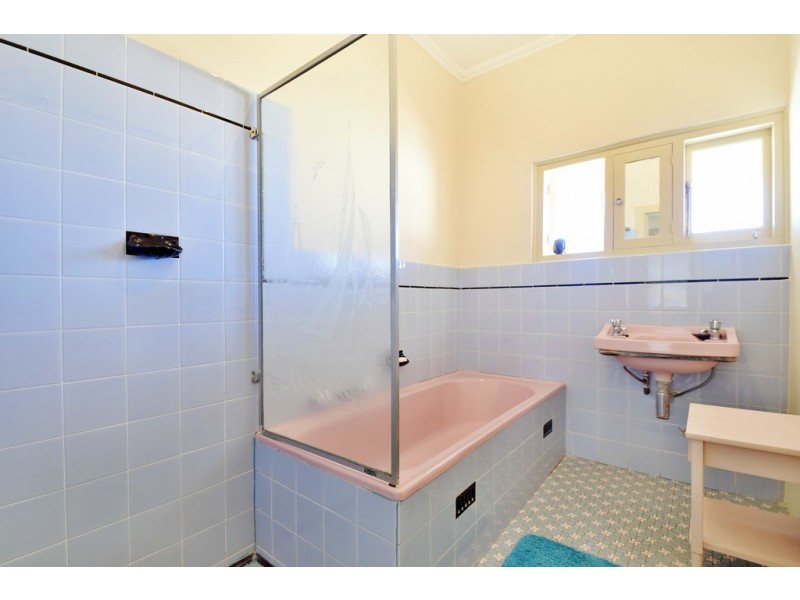 6 Wilson Avenue, Morphett Vale SA 5162