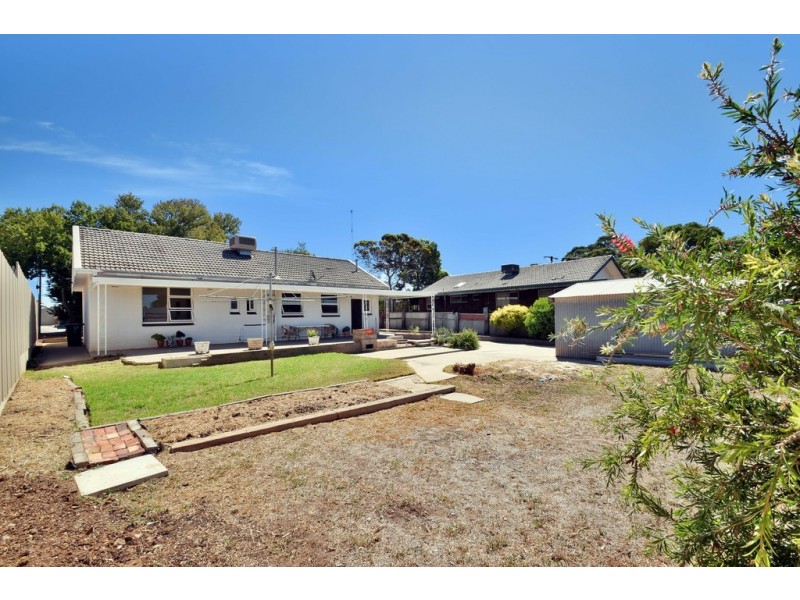 6 Wilson Avenue, Morphett Vale SA 5162