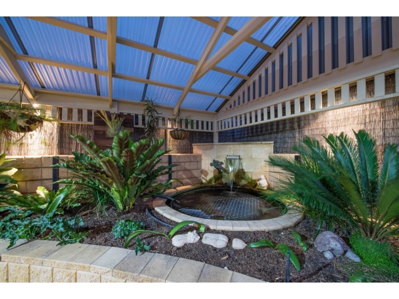 5 Landseer Crescent, Seaford Rise SA 5169