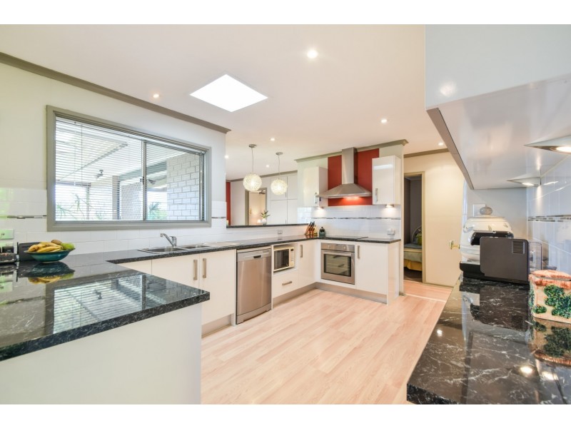 11 Tatiara Road, Happy Valley SA 5159