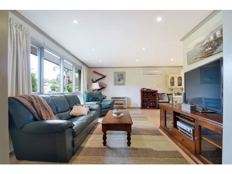11 Tatiara Road, Happy Valley SA 5159