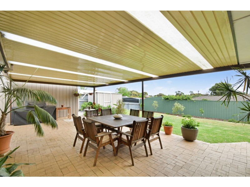 11 Tatiara Road, Happy Valley SA 5159