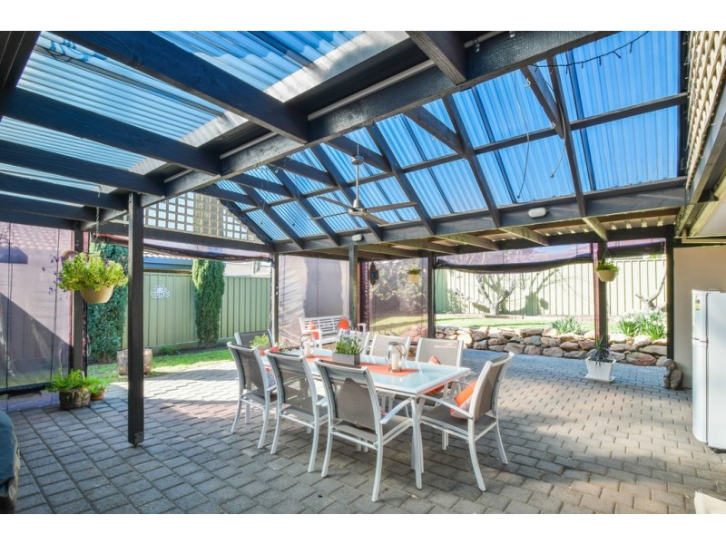 5 Traeger Court, Woodcroft SA 5162