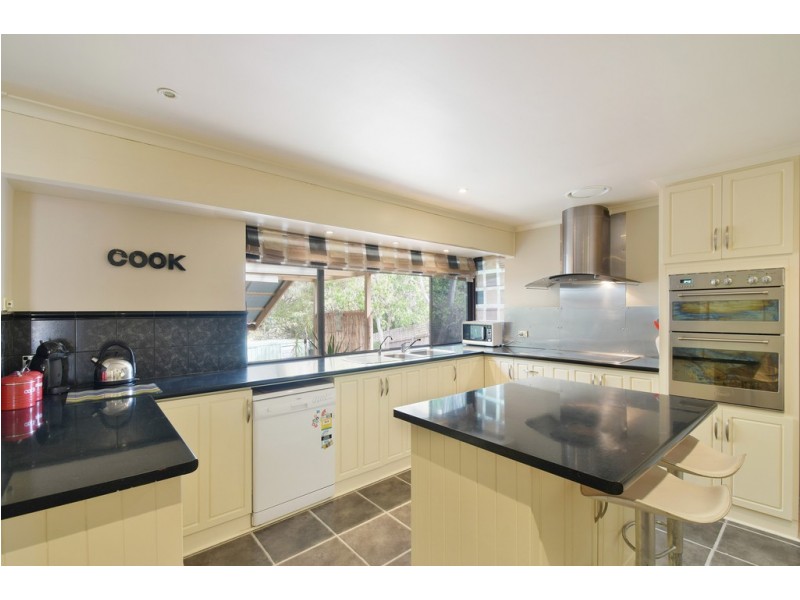 33 Hartley Street, Flagstaff Hill SA 5159