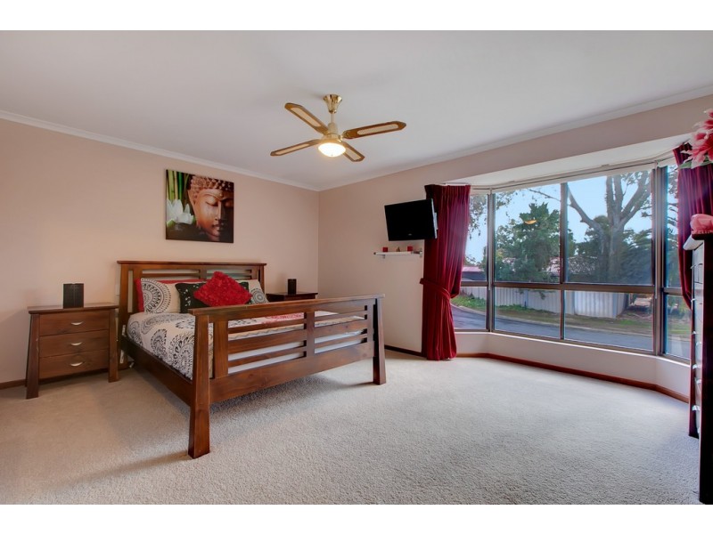 27 Begonia Street, Morphett Vale SA 5162