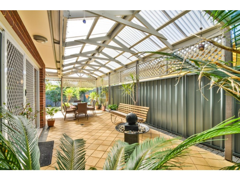 28 Pinnacle Crescent, Flagstaff Hill SA 5159