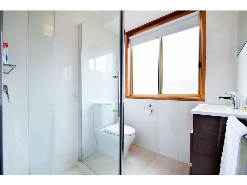 10 Meadfoot Close, Moana SA 5169