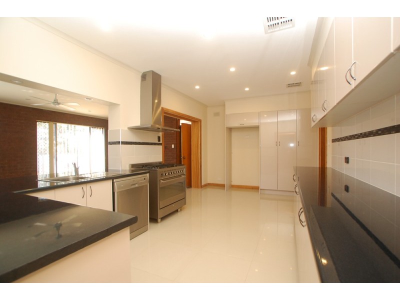 7 Cambridge Street, Reynella SA 5161