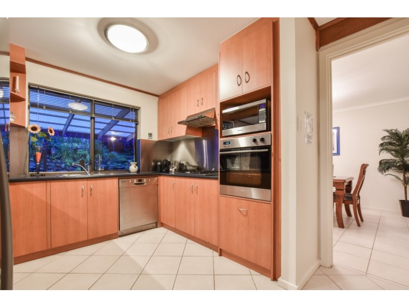 31 Hartley Street, Flagstaff Hill SA 5159