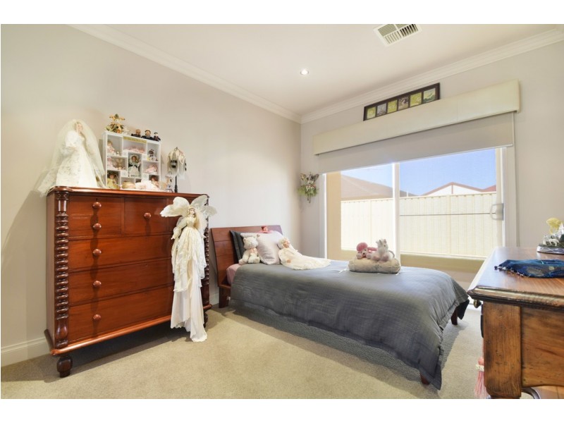 18 Atlantis Avenue, Seaford Meadows SA 5169