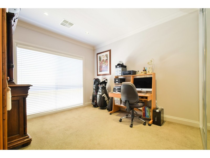 18 Atlantis Avenue, Seaford Meadows SA 5169