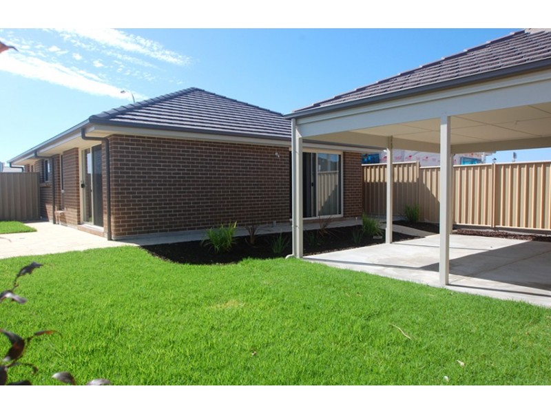 15 Columbus Street, Seaford Meadows SA 5169