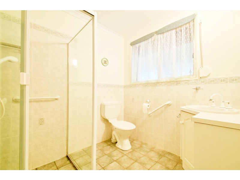 27 Grand Blvd, Seaford Rise SA 5169