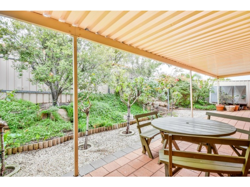 27 Grand Blvd, Seaford Rise SA 5169