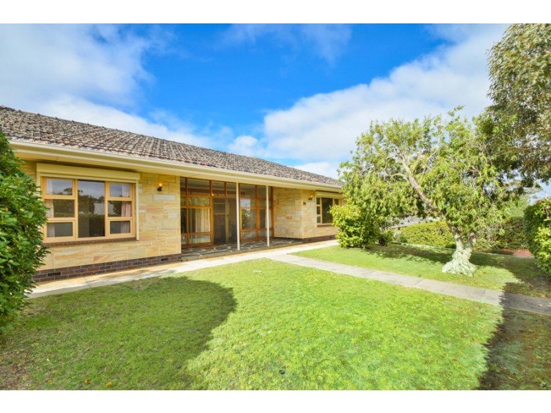 264 Shepherds Hill Road, Eden Hills SA 5050
