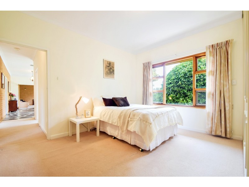 264 Shepherds Hill Road, Eden Hills SA 5050